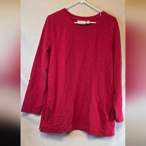 D And Co Essentials Red Long Sleeve Sweatshirt/Tee, With Pockets. Size M